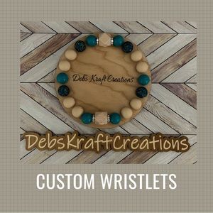 Custom Wristlets